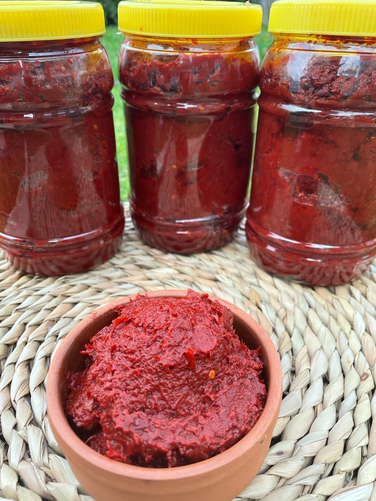 Hausgemachte Dorfpaprikapaste – 1 kg (Aydin)